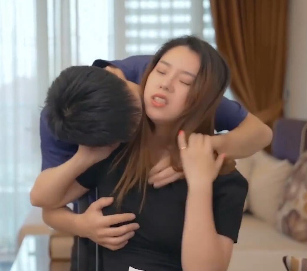 麻豆映画传媒.MD0021.李婧琪.帮我补习的风韵表姐