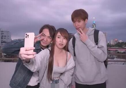 皇家华人.不良女孩近亲相奸.女孩诱奸童真少年