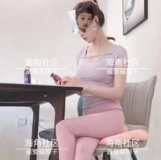 吓坏了打大嫂嘴巴子太狠了俩人个手掌印在脸上