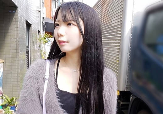 URKN-01401 【146cmのミニマムビッチ娘(エロ乳首)になし崩し的NN！！】【ちいさなカラダにエロをパンパンに詰め込んだガチビッチ！！】 南日菜乃