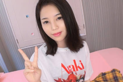 SIRO-3872 【初撮り】ネットでAV応募→AV体験撮影 1001 モチモチ超絶美尻が愛撫でピクピク痙攣！！感度良好娘のびちょ濡れおま○こにデカチン挿入でヨ