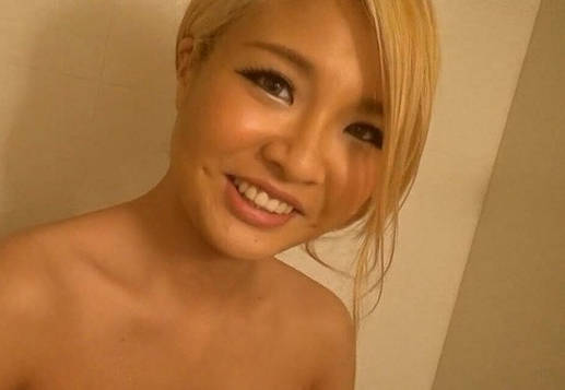 DIPO-090 マル秘隠し撮り映像流出！！ 中年おやじが騙し撮りした家出娘との秘め事