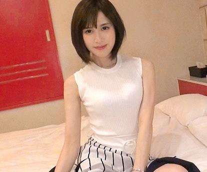 SIRO-3825 【初撮り】【NTR性交】【連続絶頂】透明感溢れる整った綺麗系のルックス。スレンダーな清楚お姉さんの痴態。 ネットでAV応募→AV体験撮影 1