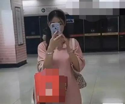 和嫂子在酒店做爱后被我哥发现还没体验和嫂子磨豆腐的快感就被迫离家