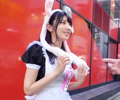 GANA-2125 マジ软派、初撮。 1374 失败続きの秋叶原ナンパ钓行…日も暮れて谛めかけたその时、メイドカフェ「燃える下心」の看板娘がエサにかかる♪