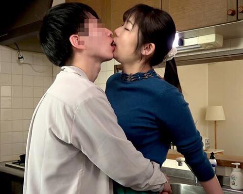 NKKD-290 このたびウチの妻（29）がパート先のバイト君（20）（童貞）にねとられました…→くやしいのでそのままAV発売お願いします。 【童貞狩りシ