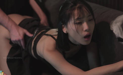 JL-129被猎巫人内射了-刘玥