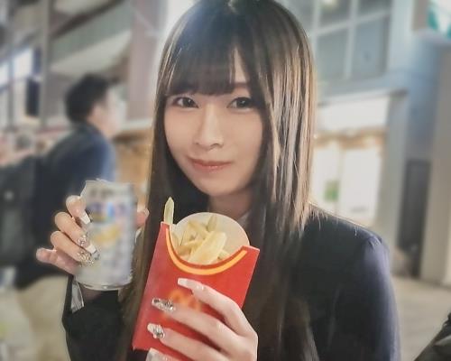 骑兵破解MIUM-1359 【强膣圧】恵体バンカー彼女と、部屋着すっぴん姿で贪り合う。僕にしか絶対见せない笑顔、メス顔、イキ顔…。ディルドが抜け落ちないほ
