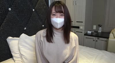 FC2PPV-4021362对男人没什么经验的宠物店店员