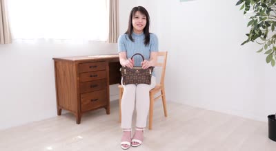 JRZE-218 初撮り人妻ドキュメント 岸本藍花