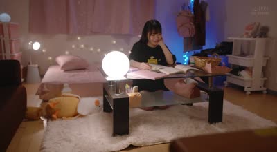 MOON-035 最終胸チラ誘惑電車 誰もいない2人きりの車内でFカップ美少女と胸揉み性交した 柏木こなつ