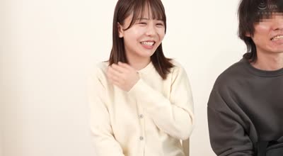 DVMM-297 一般男女モニタリングAV 大学生カップル限定にデカ尻女子大生が挑戦！形・大きさの異なるフル勃起チ○ポで膣奥を刺激されイキ潮噴射が止まらない！