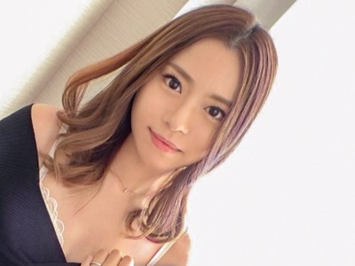 骑兵破解SIRO-4718 【初撮り】【奇跡の33歳】【美しい桃尻】類い稀なる美貌を携えたSEX大好き人妻美容師が登場。大股開きの騎乗位で結合部を露わにしながら