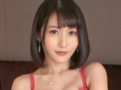 骑兵破解SIRO-4695 【初撮り】【抜群の色気】【乳首ビンビンG乳】某有名百貨店で働く見目麗しい受付嬢が登場。大人の色気を漂わせる美女が、絶頂するたびに