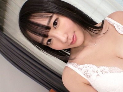 骑兵破解SIRO-4741 【初撮り】【極上美巨乳人妻】【ドエロい騎乗位】奥ゆかしい佇まいで、芸術品レベルのFカップを持った美人妻が登場。左手薬指に指輪を光