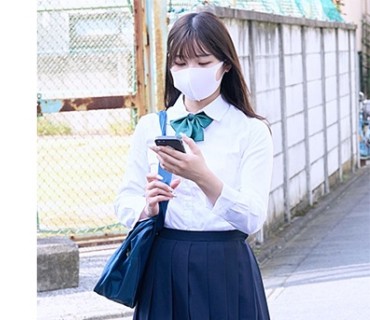SRYA-084 ツキマトイ中に睨まれた顔にゾクッとキタので…。帰宅を見守り届けた後は、めるチャンの自宅に侵入しスイミン姦。臭いを嗅いで、マン毛