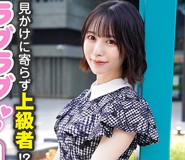 SRTD-0331 見かけに寄らず上級者！？ラブラブ快楽エッチのロリ彼女