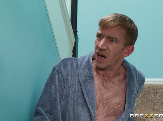 BRAZZERS2025-06-03阳具收藏家