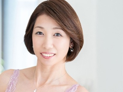 骑兵破解TYVM-181 スレンダー浮気妻の潮芸潮でベッドは水浸し他人棒を堪能し中出し快诺セックス