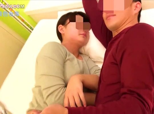 FC2PPV-4575458变态老哥异物插入折磨狂叫不止