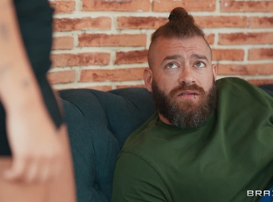 BRAZZERS2025-04-19色情体操运动员