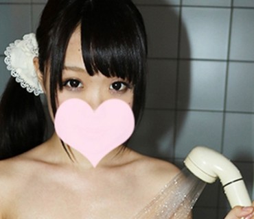 SIKA-058 マン汁びしょ濡れパイパン炉利娘と汁まみれ4P