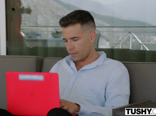 TUSHY2022-09-26老板的命令