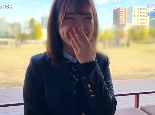FC2PPV-3254975-羽毛球少女十八岁汗味疲惫战射爆