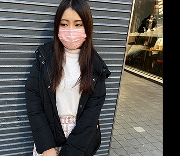 IND-073 【個人撮影】幼さが残る20代JDとパパ活_レンタルルームでゴム無し交渉から中出し映像を完全収録