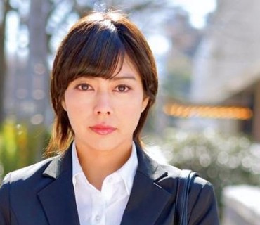 ORETD-740 USUI(T大学商業学科卒業予定 大手印刷会社経