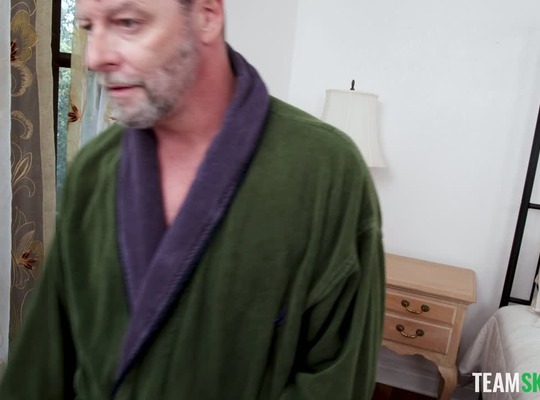 TEAMSKEET2026-02-03见我儿子的妻子第二部分我的儿媳的肛交贞操属于我