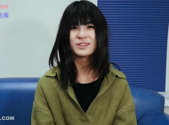 FC2PPV-4507927处女三女初体验生中出高潮