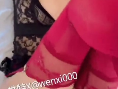新婚少妇背德瞒着老公出轨-肉臀果儿